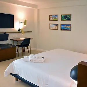 gamma-cancun-centro.quintano-roohotels.com/